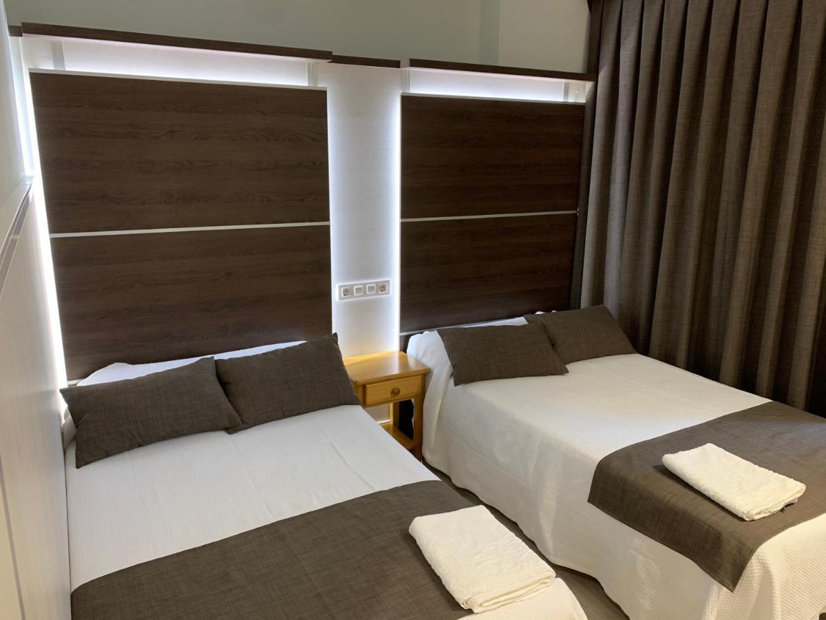Hotel Ric Sabadell Dış mekan fotoğraf