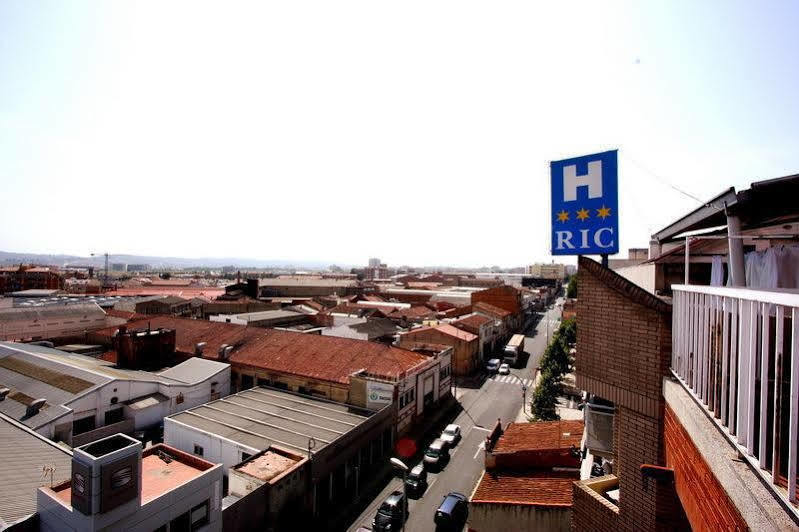 Hotel Ric Sabadell Dış mekan fotoğraf